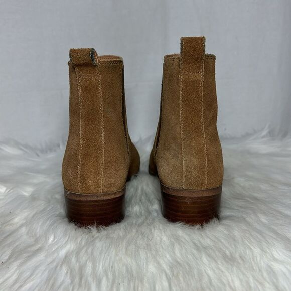 Steve Madden Dover Cognac Suede Booties Sz 8 - Picture 4 of 7